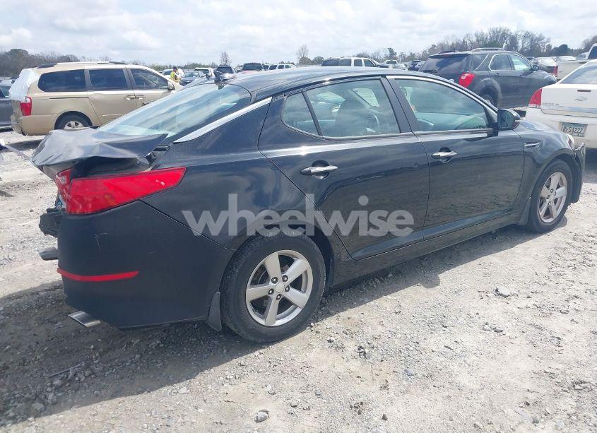 Photo 4 of 2015 Kia Optima LX (VIN 5XXGM4A72FG364448)