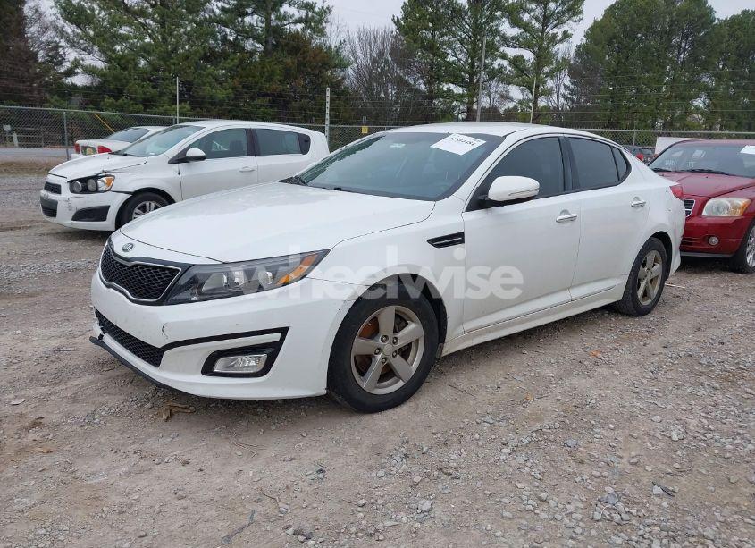 Photo 2 of 2015 Kia Optima LX (VIN 5XXGM4A72FG373912)