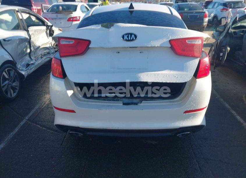 Photo 16 of 2015 Kia Optima LX (VIN 5XXGM4A72FG376907)