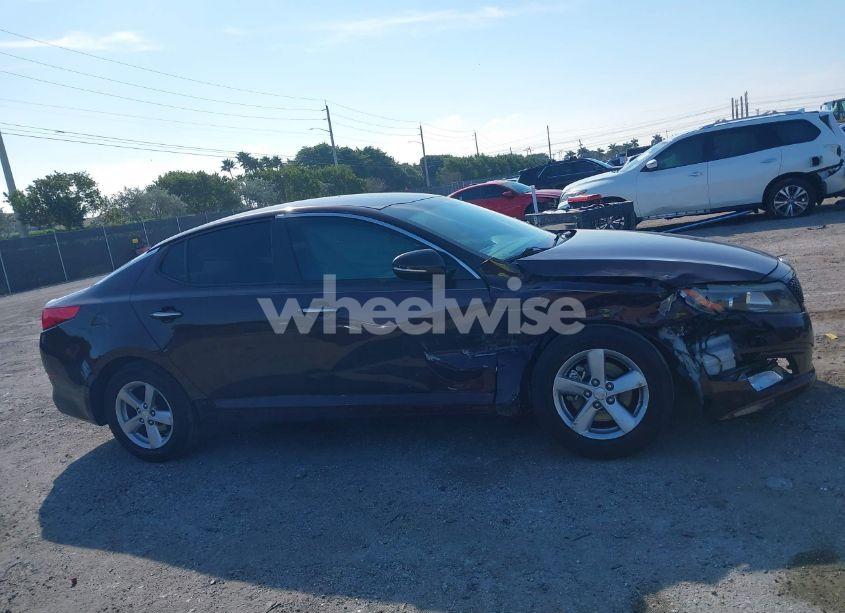 Photo 13 of 2015 Kia Optima LX (VIN 5XXGM4A72FG393352)