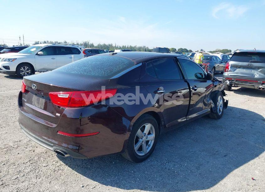 Photo 4 of 2015 Kia Optima LX (VIN 5XXGM4A72FG393352)