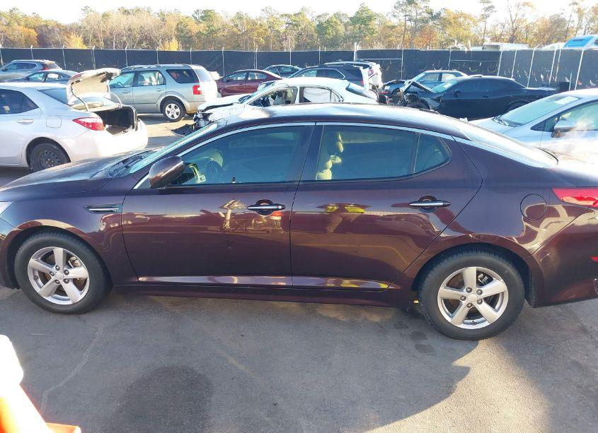 Photo 14 of 2015 Kia Optima LX (VIN 5XXGM4A72FG427676)