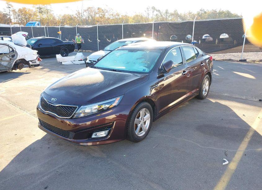 Photo 2 of 2015 Kia Optima LX (VIN 5XXGM4A72FG427676)