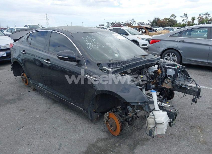 2015 Kia Optima LX (VIN 5XXGM4A72FG432246) main photo