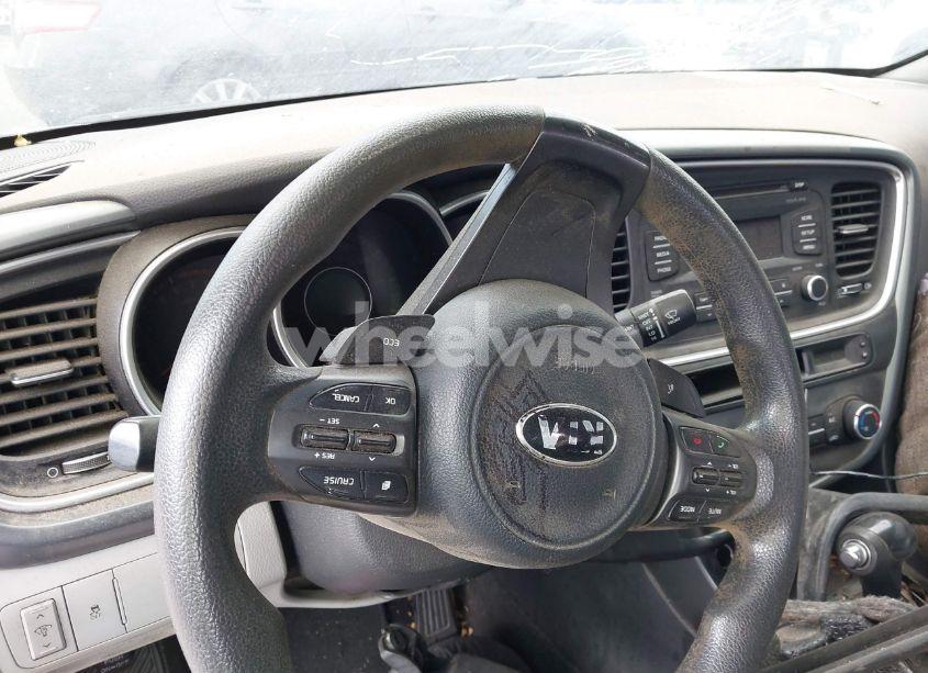 Photo 7 of 2015 Kia Optima LX (VIN 5XXGM4A72FG432246)