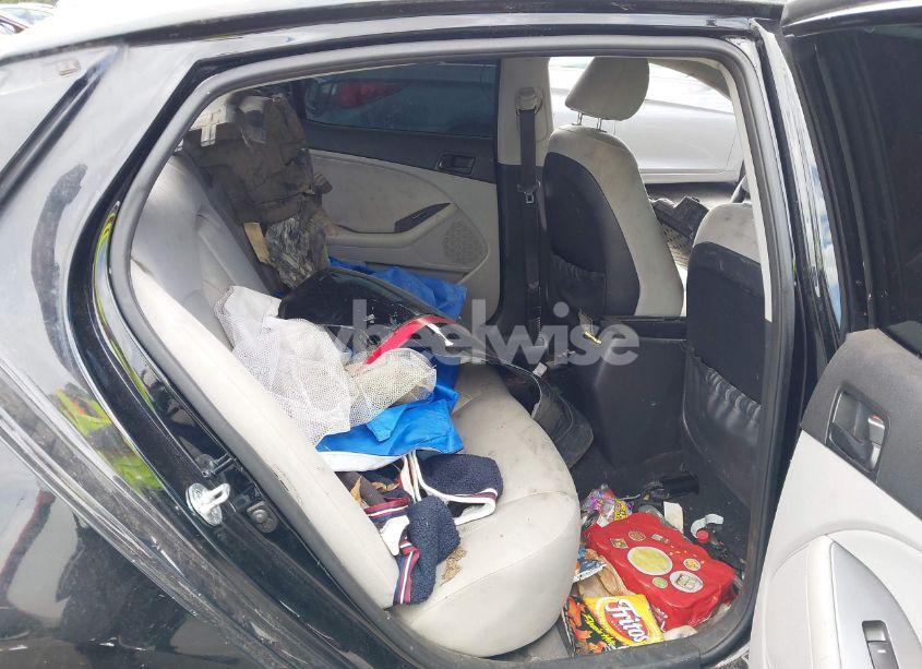 Photo 8 of 2015 Kia Optima LX (VIN 5XXGM4A72FG432246)