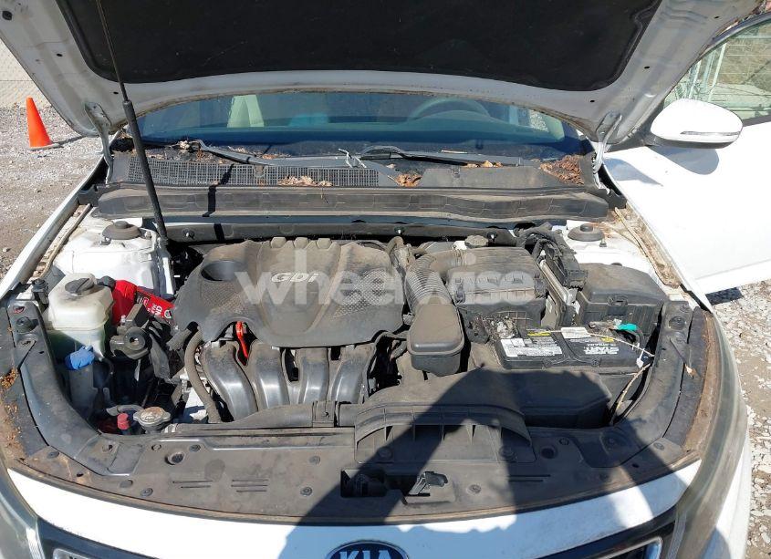 Photo 10 of 2015 Kia Optima LX (VIN 5XXGM4A72FG443165)