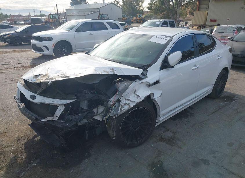 Photo 2 of 2015 Kia Optima LX (VIN 5XXGM4A72FG444350)