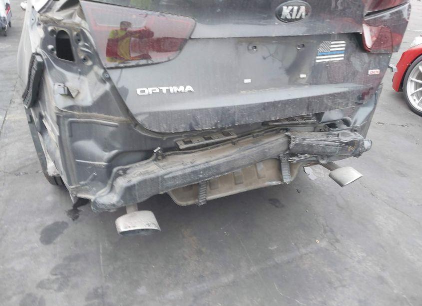 Photo 6 of 2015 Kia Optima LX (VIN 5XXGM4A72FG446535)