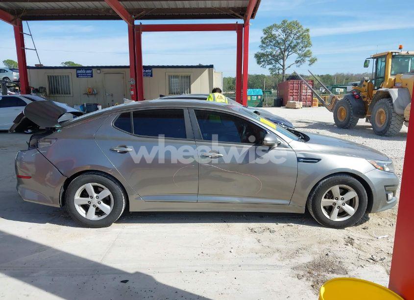 Photo 14 of 2015 Kia Optima LX (VIN 5XXGM4A72FG449483)