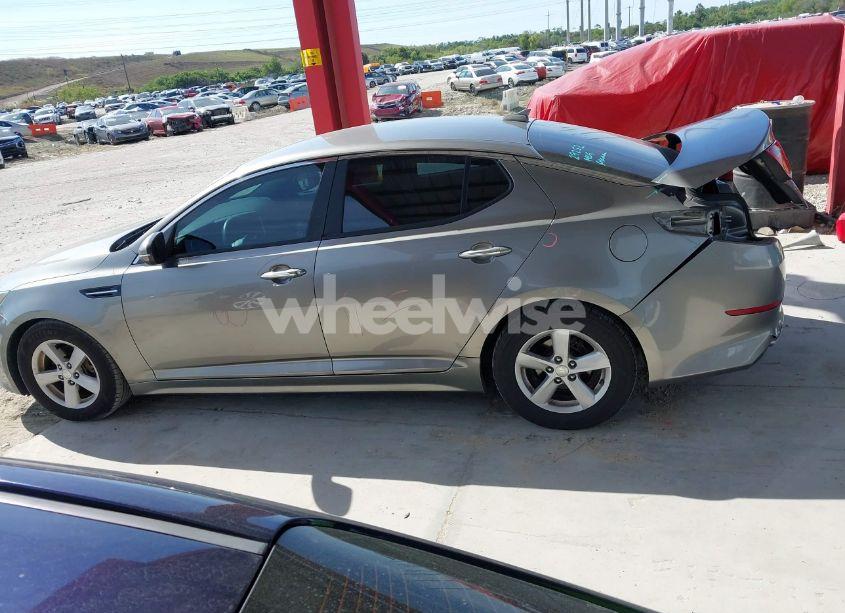 Photo 15 of 2015 Kia Optima LX (VIN 5XXGM4A72FG449483)