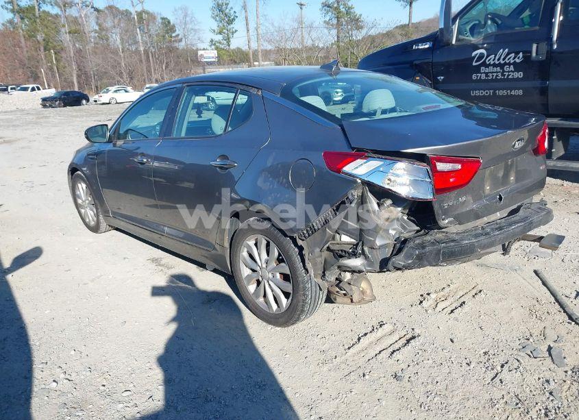 Photo 3 of 2015 Kia Optima LX (VIN 5XXGM4A72FG458989)