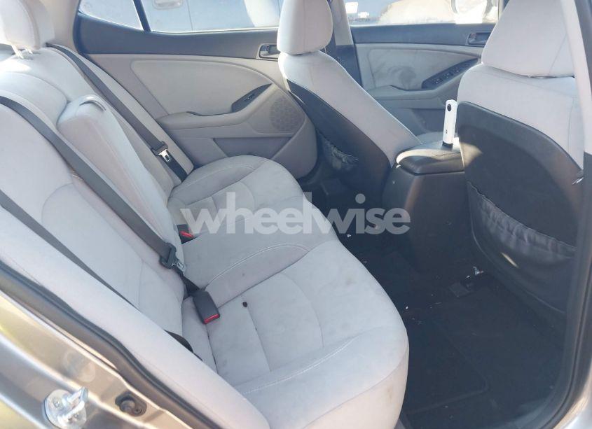 Photo 8 of 2015 Kia Optima LX (VIN 5XXGM4A72FG458989)