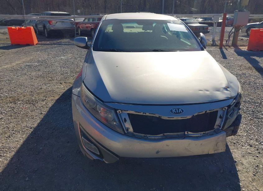 Photo 12 of 2015 Kia Optima LX (VIN 5XXGM4A72FG466655)