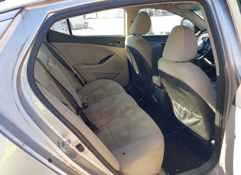 Photo 8 of 2015 Kia Optima LX (VIN 5XXGM4A72FG466655)