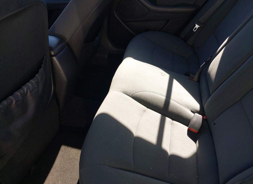 Photo 8 of 2015 Kia Optima LX (VIN 5XXGM4A72FG468664)