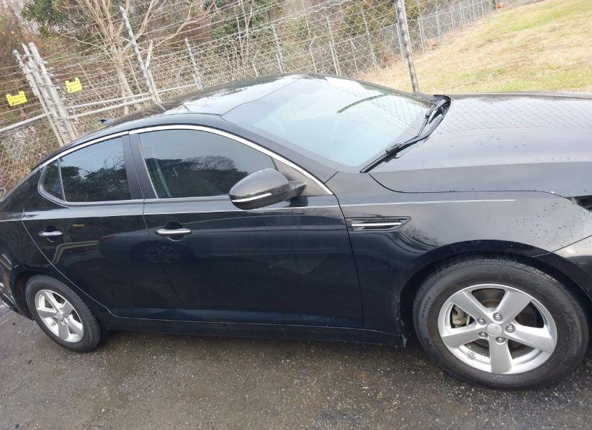 Photo 14 of 2015 Kia Optima LX (VIN 5XXGM4A72FG485626)