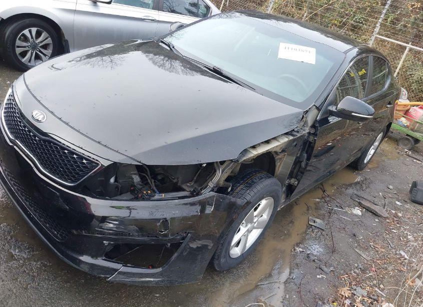 Photo 2 of 2015 Kia Optima LX (VIN 5XXGM4A72FG485626)