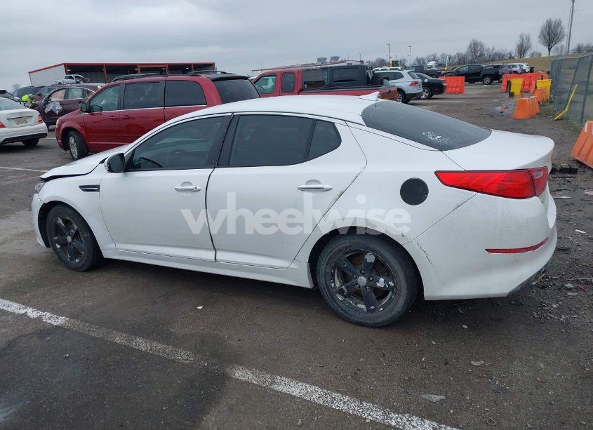 Photo 15 of 2015 Kia Optima LX (VIN 5XXGM4A72FG486050)