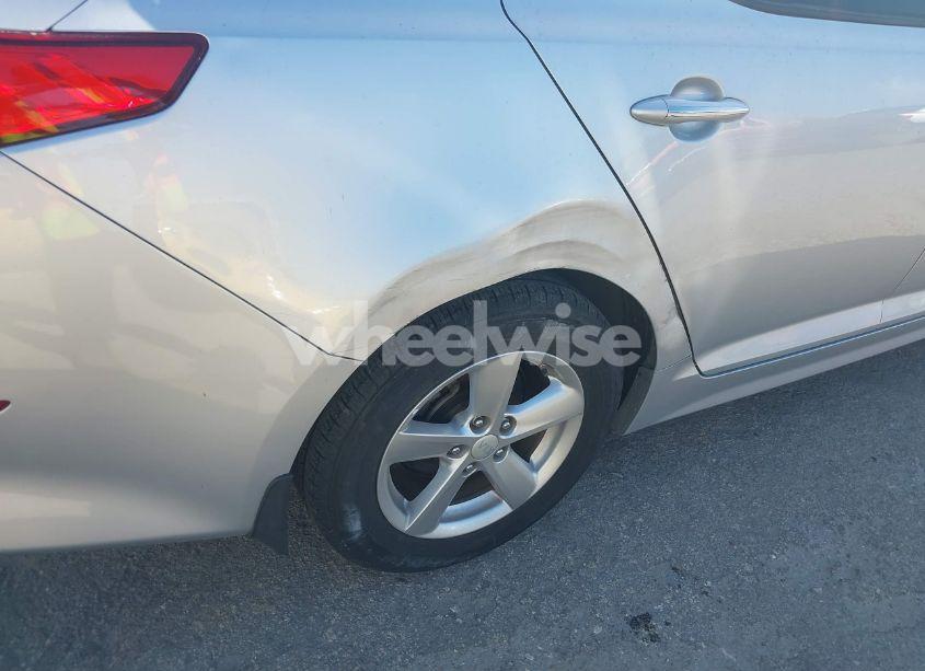 Photo 6 of 2015 Kia Optima LX (VIN 5XXGM4A72FG507608)