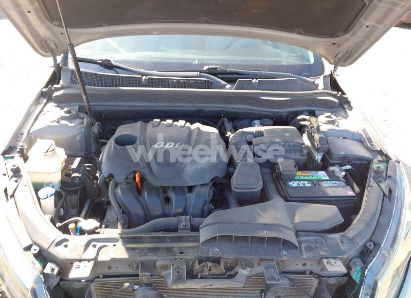 Photo 10 of 2012 Kia Optima LX (VIN 5XXGM4A73CG006142)