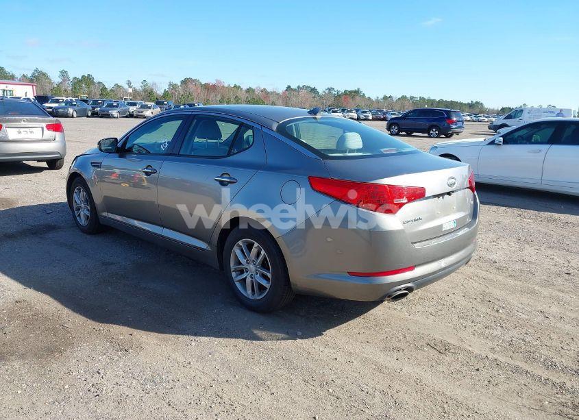 Photo 3 of 2012 Kia Optima LX (VIN 5XXGM4A73CG006142)