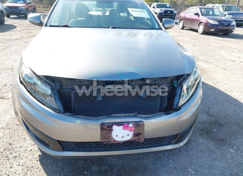 Photo 6 of 2012 Kia Optima LX (VIN 5XXGM4A73CG006142)