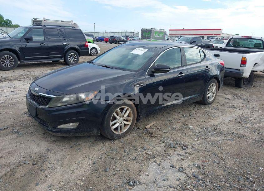 Photo 2 of 2012 Kia Optima LX (VIN 5XXGM4A73CG035088)
