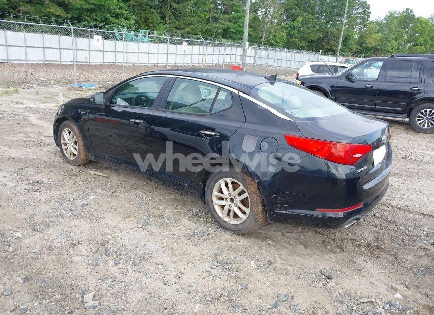 Photo 3 of 2012 Kia Optima LX (VIN 5XXGM4A73CG035088)