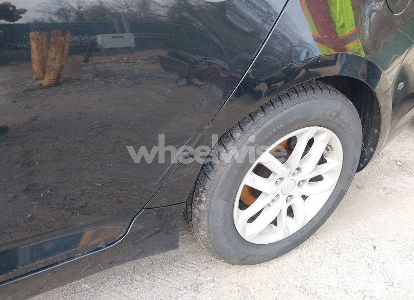 Photo 6 of 2012 Kia Optima LX (VIN 5XXGM4A73CG047225)