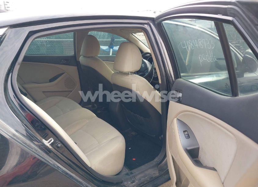 Photo 8 of 2012 Kia Optima LX (VIN 5XXGM4A73CG047225)