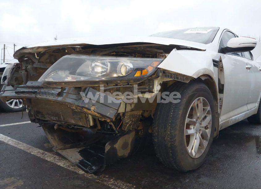 Photo 13 of 2012 Kia Optima LX (VIN 5XXGM4A73CG050898)