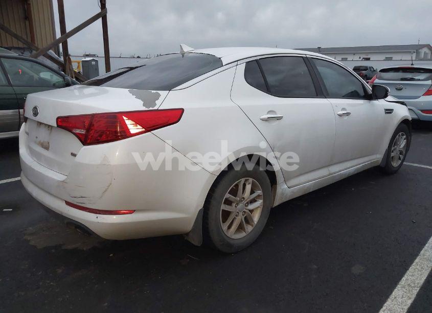 Photo 4 of 2012 Kia Optima LX (VIN 5XXGM4A73CG050898)