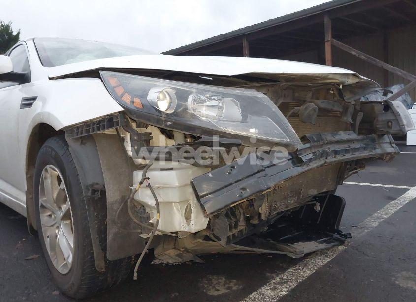 Photo 6 of 2012 Kia Optima LX (VIN 5XXGM4A73CG050898)