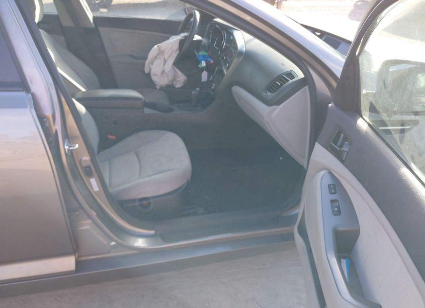 Photo 5 of 2012 Kia Optima LX (VIN 5XXGM4A73CG061836)