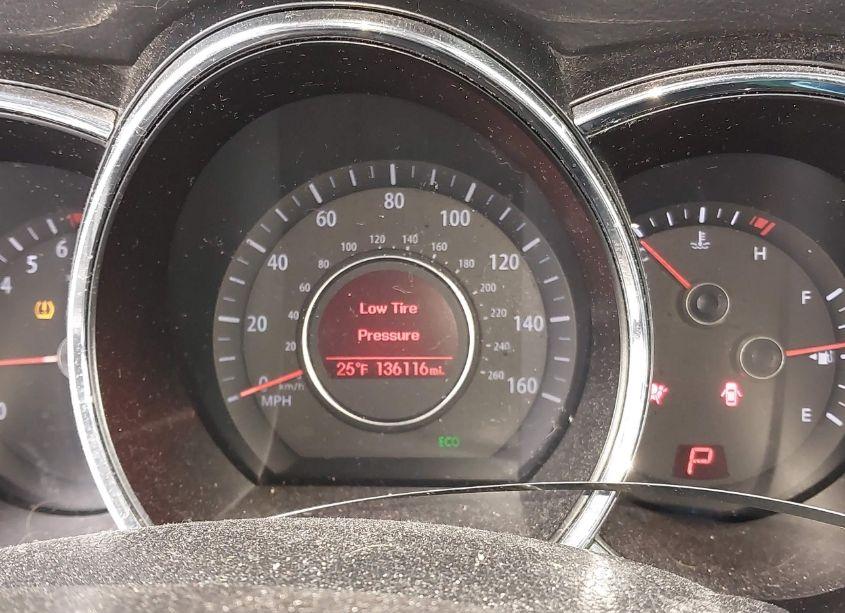 Photo 7 of 2012 Kia Optima LX (VIN 5XXGM4A73CG061836)