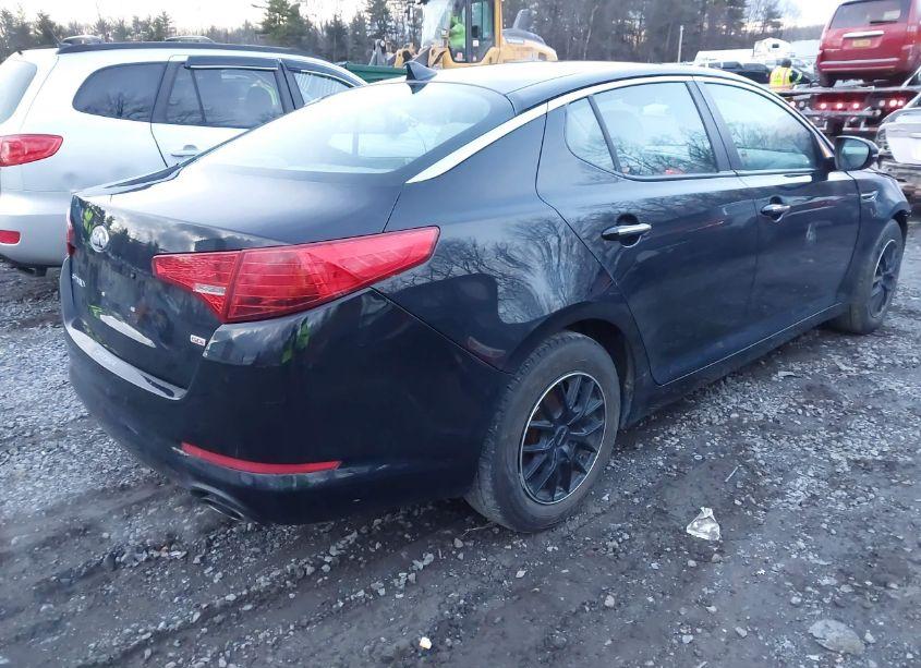 Photo 4 of 2013 Kia Optima LX (VIN 5XXGM4A73DG107179)