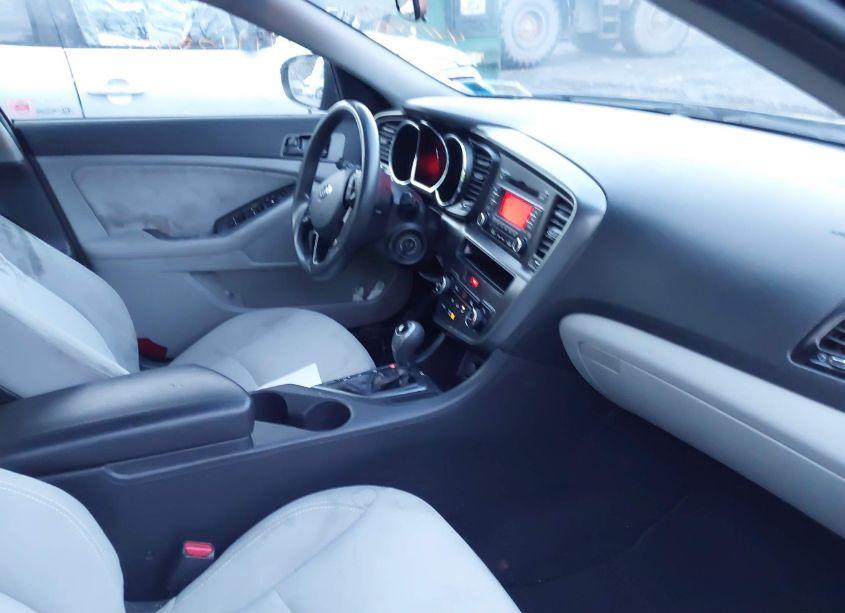 Photo 5 of 2013 Kia Optima LX (VIN 5XXGM4A73DG107179)