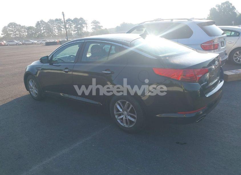 Photo 3 of 2013 Kia Optima LX (VIN 5XXGM4A73DG131448)