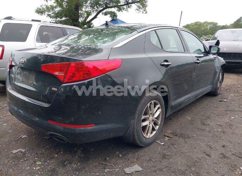 Photo 4 of 2013 Kia Optima LX (VIN 5XXGM4A73DG132535)