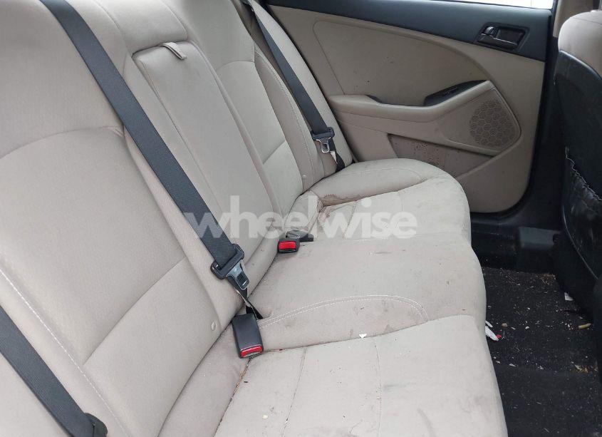 Photo 8 of 2013 Kia Optima LX (VIN 5XXGM4A73DG132535)