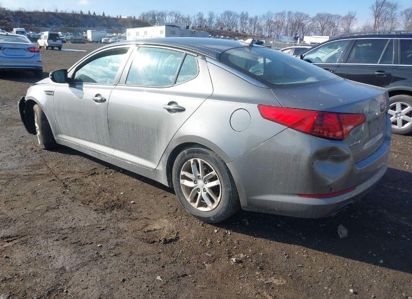 Photo 3 of 2013 Kia Optima LX (VIN 5XXGM4A73DG173165)