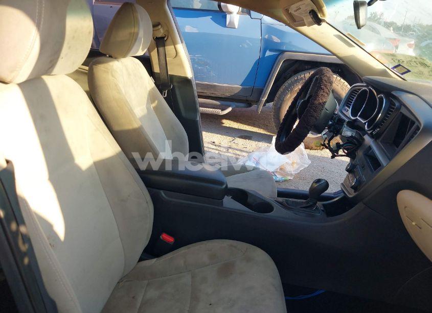 Photo 5 of 2013 Kia Optima LX (VIN 5XXGM4A73DG210327)