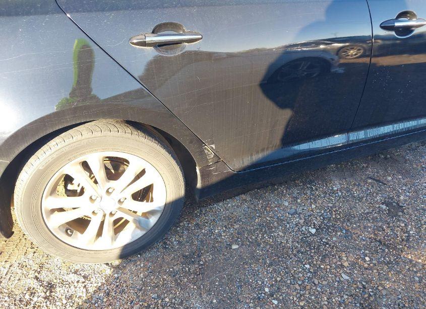 Photo 6 of 2013 Kia Optima LX (VIN 5XXGM4A73DG224583)