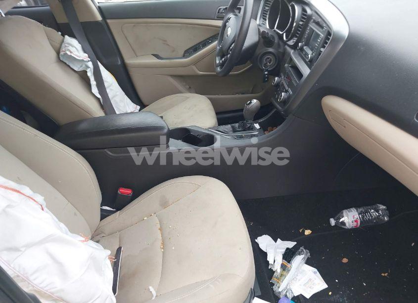 Photo 5 of 2013 Kia Optima LX (VIN 5XXGM4A73DG256823)