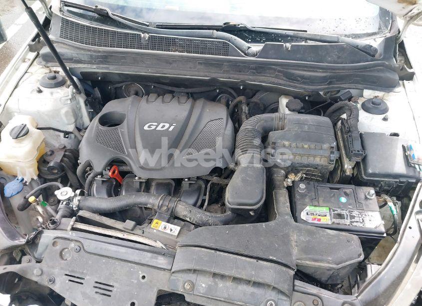 Photo 10 of 2014 Kia Optima LX (VIN 5XXGM4A73EG288026)