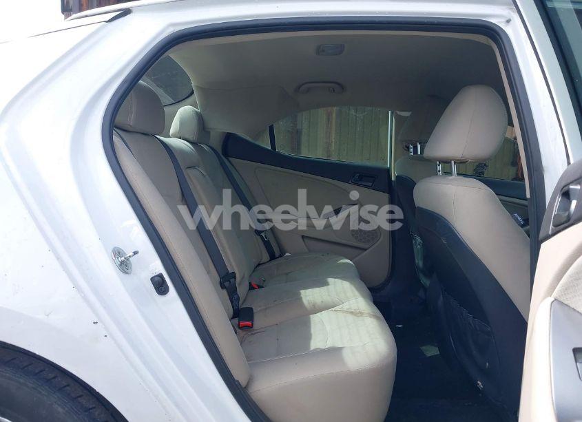 Photo 8 of 2014 Kia Optima LX (VIN 5XXGM4A73EG288026)