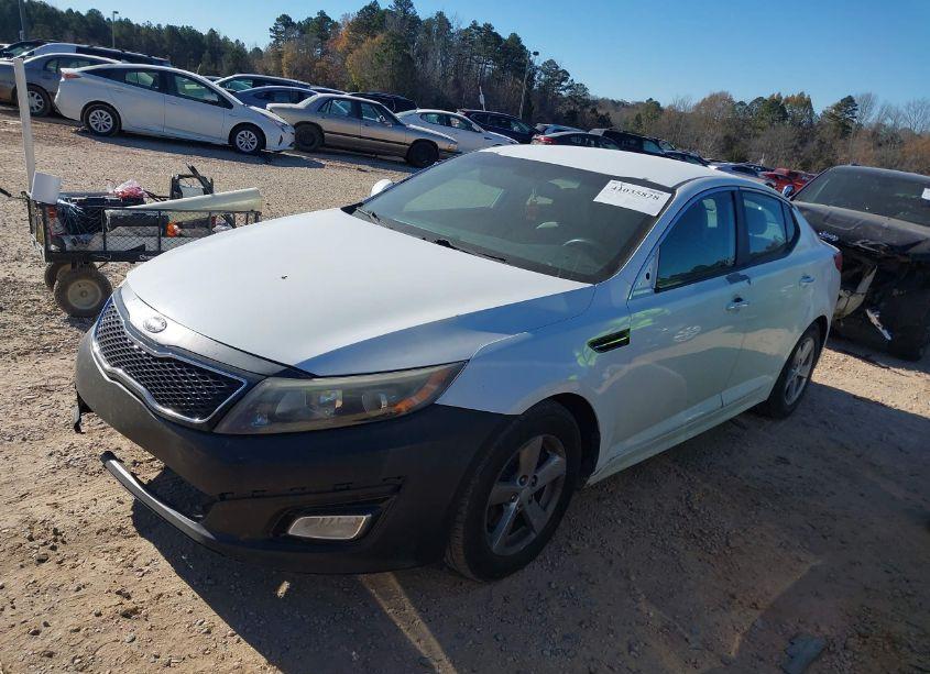 Photo 2 of 2014 Kia Optima LX (VIN 5XXGM4A73EG296143)