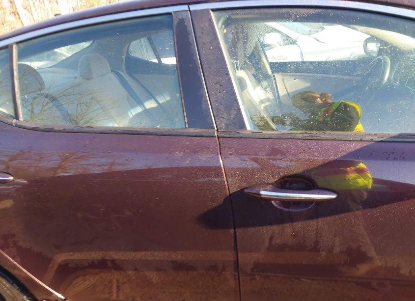 Photo 13 of 2014 Kia Optima LX (VIN 5XXGM4A73EG302880)