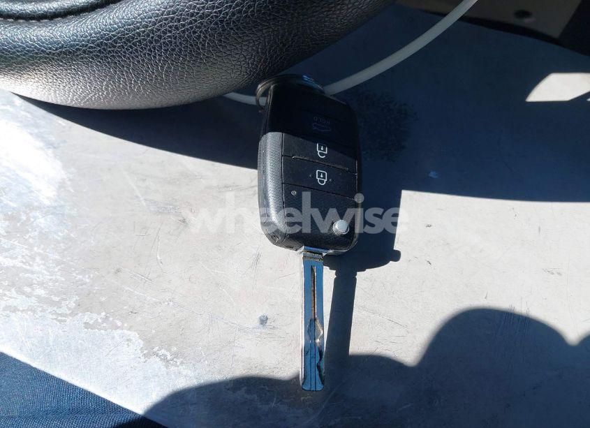 Photo 11 of 2014 Kia Optima LX (VIN 5XXGM4A73EG308257)